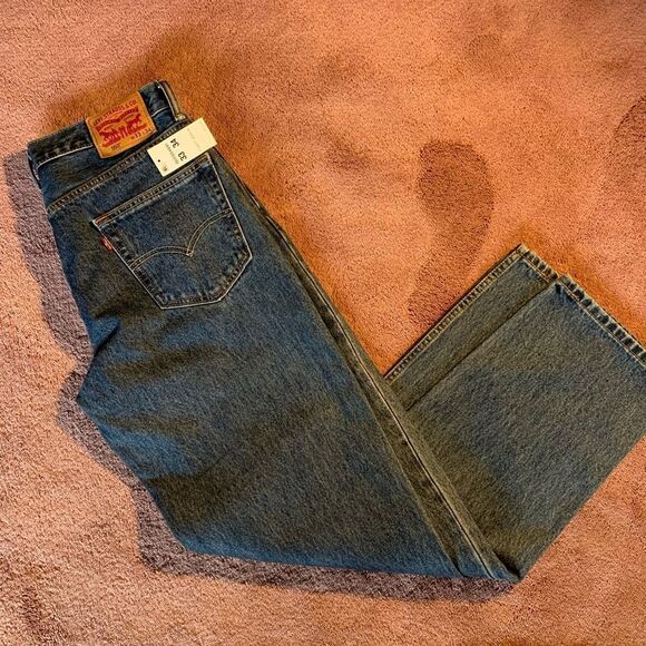 550 Levi Jeans - Picture 1 of 5